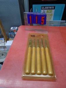 5 piece set of new wood chisels. As shown.