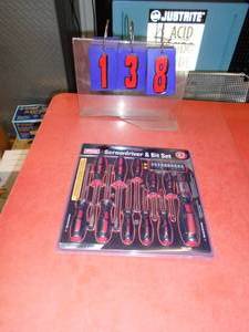 Package of new screwdrivers. As shown.