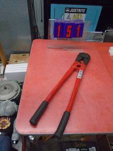 New 24 bolt cutter. As shown.