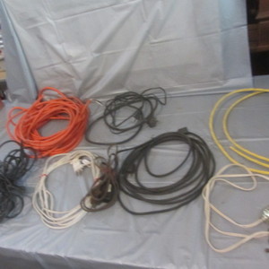 lot 64 image: Extension Cords