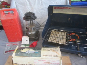 lot 78 image: Coleman Lantern, Cook Stove, Tent