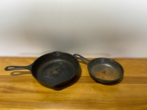 lot 44 image: Cast Iron Pans
