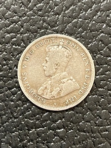 1916-M One Schilling Silver Coin
