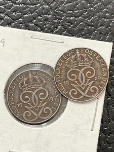 1949 and 1950 Sweden 2 Ore coins