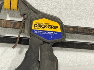 Quick Grip Clamps 24