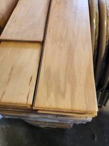 5 Cases Eng PF Handscraped Wood Flooring of Natural Hickory