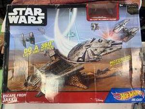 Unopened Star Wars Escape From Jakka from Hot Wheels