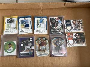 MLB Patch & Memorabilia Cards