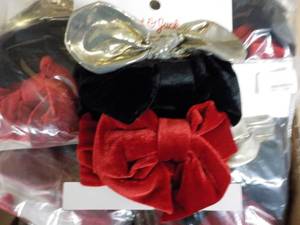 lot 51 image: 50 - 3 packs Cat and Jack Headwraps...