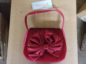 lot 53 image: 16 Cat and Jack Purses new with ta...