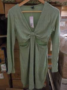 lot 60 image: 18 Wild Fable Dark Green and Sage G...