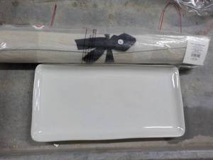 lot 77 image: Hearth and Hand with Magnolia Tray ...