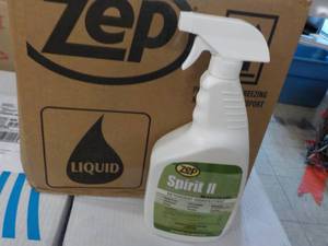 lot 88 image: Case of 12 qt Bottles ZEP ll Deterg...