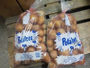 lot 136 image: 2 - 20 Pounds Bags of Potatoes...