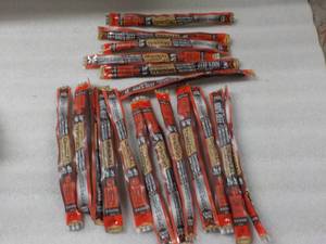 lot 158 image: Jack Links Beef Sticks past best d...
