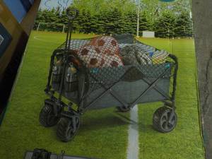 lot 103 image: Folding Wagon...