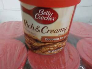 lot 322 image: 2 -8 Packs Betty Crocker Coconut Pe...