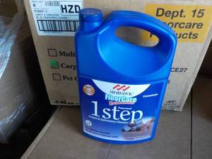 lot 354 image: 96 oz Bottle Mohawks 1 Step Carpet ...