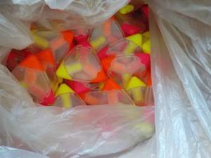 lot 364 image: Box of 300 Triangular Highlighters...