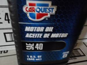 lot 365 image: Case of 12 qt Bottles Car Quest Mot...