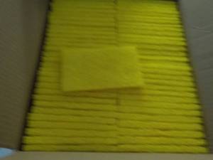 lot 382 image: 60 - 3 x 5 Yellow Scrubbing Pads...