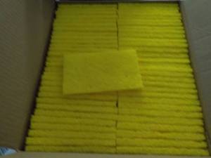 lot 383 image: 60 - 3 x 5 Yellow Scrubbing Pads...