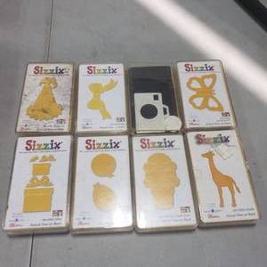 lot 12 image: 8-Sizzix Dies