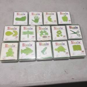 lot 17 image: 14-Sizzix Dies