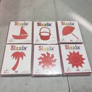 lot 3 image: 6-Sizzix Dies