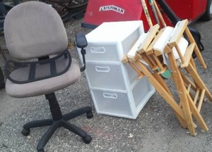 lot 653 image: Collapsible Director Chairs (2) and More