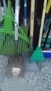 lot 659 image: Large Lot of Shovels, Rakes, Brooms and more.
