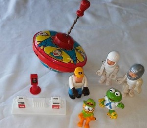 lot 17 image: I.H., Matchbox, John Deere and More