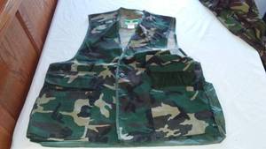 lot 246A image: Name Brand Seasonal Wear. Hunting Clothes
