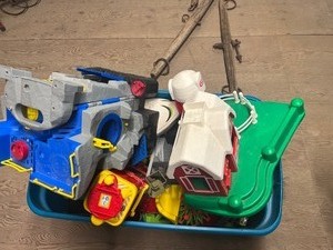 Tote full of toys
