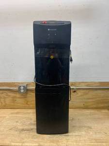 lot 61 image: GLACIER BAY Matte Black Top Load Water Dispenser