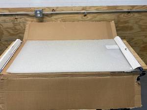 lot 94 image: PLASKOLITE 1420083A Clear Cracked Ice Acrylic Ceiling Lighting Panel (20 pack)