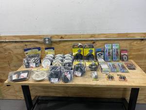 lot 106 image: Lot of RVCamperAuto Related Items