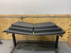 lot 17 image: Rubbermaid Commercial FG9T2300BLA Lid for Cube and Utility Tilt Trucks, Black