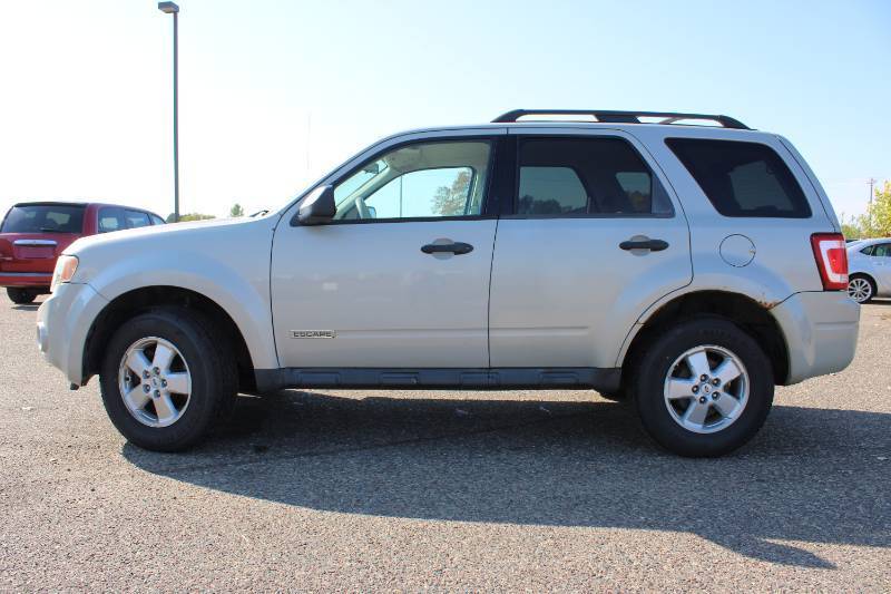 lot 11R image: 2008 Ford Escape XLT