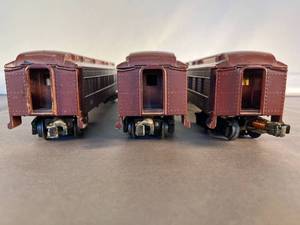 lot 4 image: Liones Lines #2625 Vintage Passenger Cars (3)