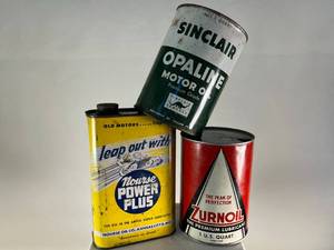 lot 60 image: Vintage Oil cans (3)