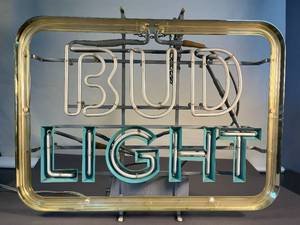 lot 68 image: Bud Light neon sign