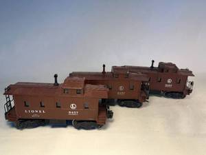 lot 12 image: 3 Lionel #6457 trains