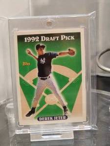 1993 Topps Baseball 479 Card Set Album Containing Derek Jeters Rookie Card #98