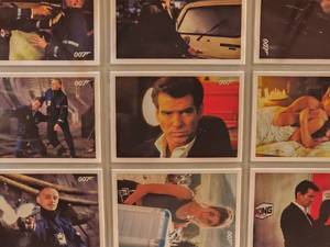 1999 Hand Correlated James Bond 007 70 Trading Cards