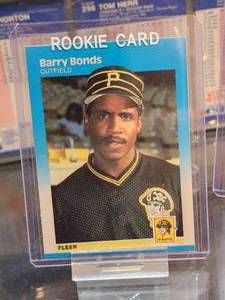 1987 Fleer Baseball Hand Collated Binder 660 Card Set Containg the Rookie Cards of Will Clark #269, Bo Jackson #369, and Barry Bonds #604