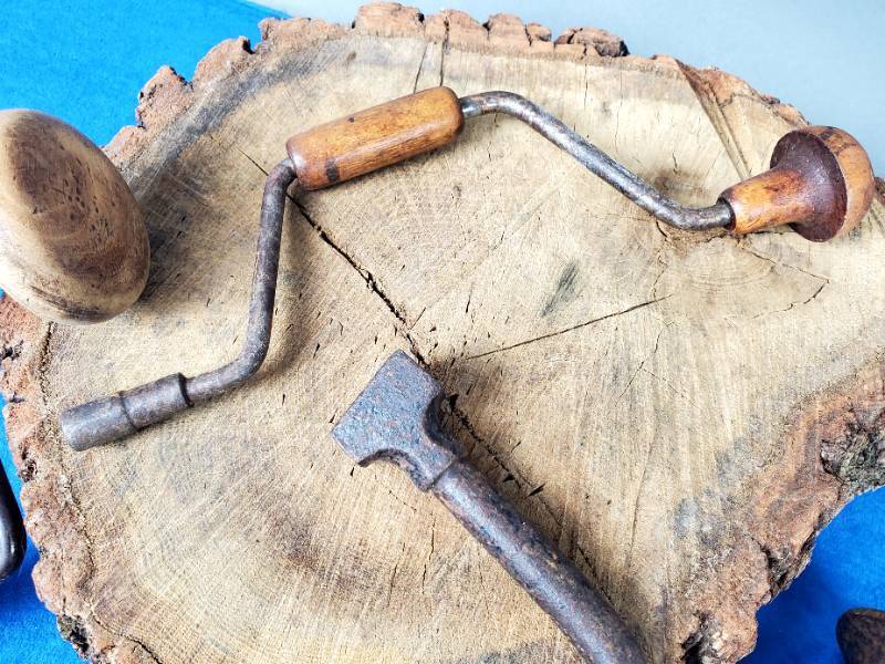 lot 3 image: (4) Vintage Hand Drill Tools