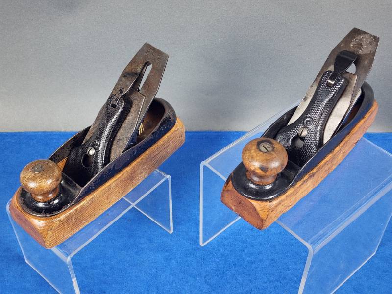 lot 23 image: (2) Vintage Stanley Planers Lot No.22 & No.24