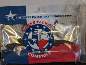 lot 40 image: Assorted Fishing Bait