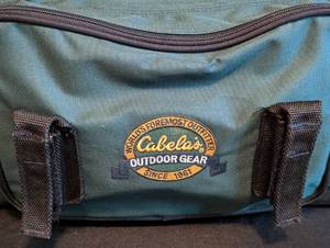lot 41 image: Cabelas Canvas Tackle Bag